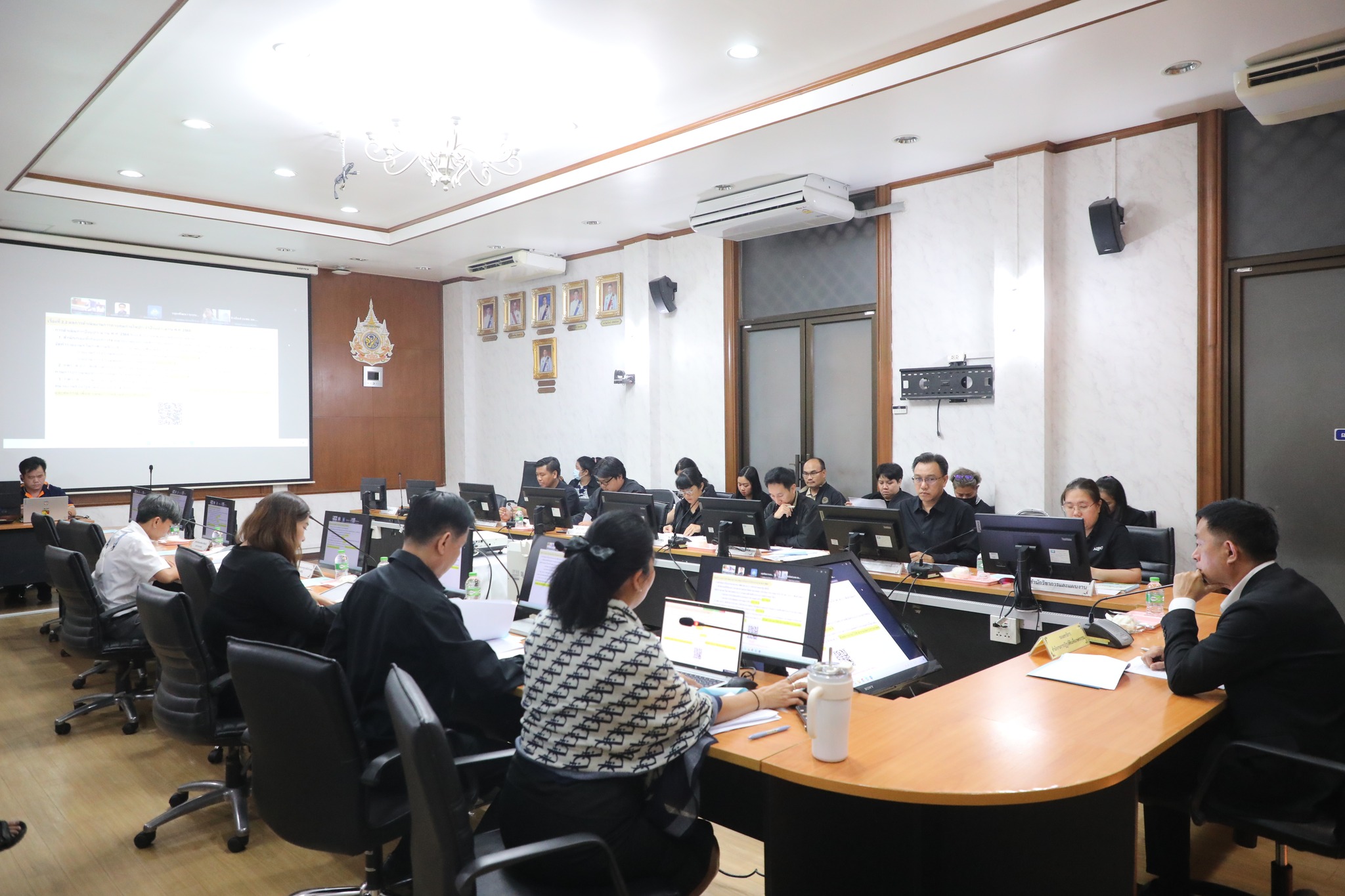 title - ประชุมคณะทำงานจัดวางระบบควบคุมภายใน และบริหารความเสี่ยงของสำนักงานการปฏิรูปที่ดินเพื่อเกษตรกรรม ครั้งที่ 1/2569 พร้อมประชุมผ่านระบบออนไลน์ ZOOM Meeting 